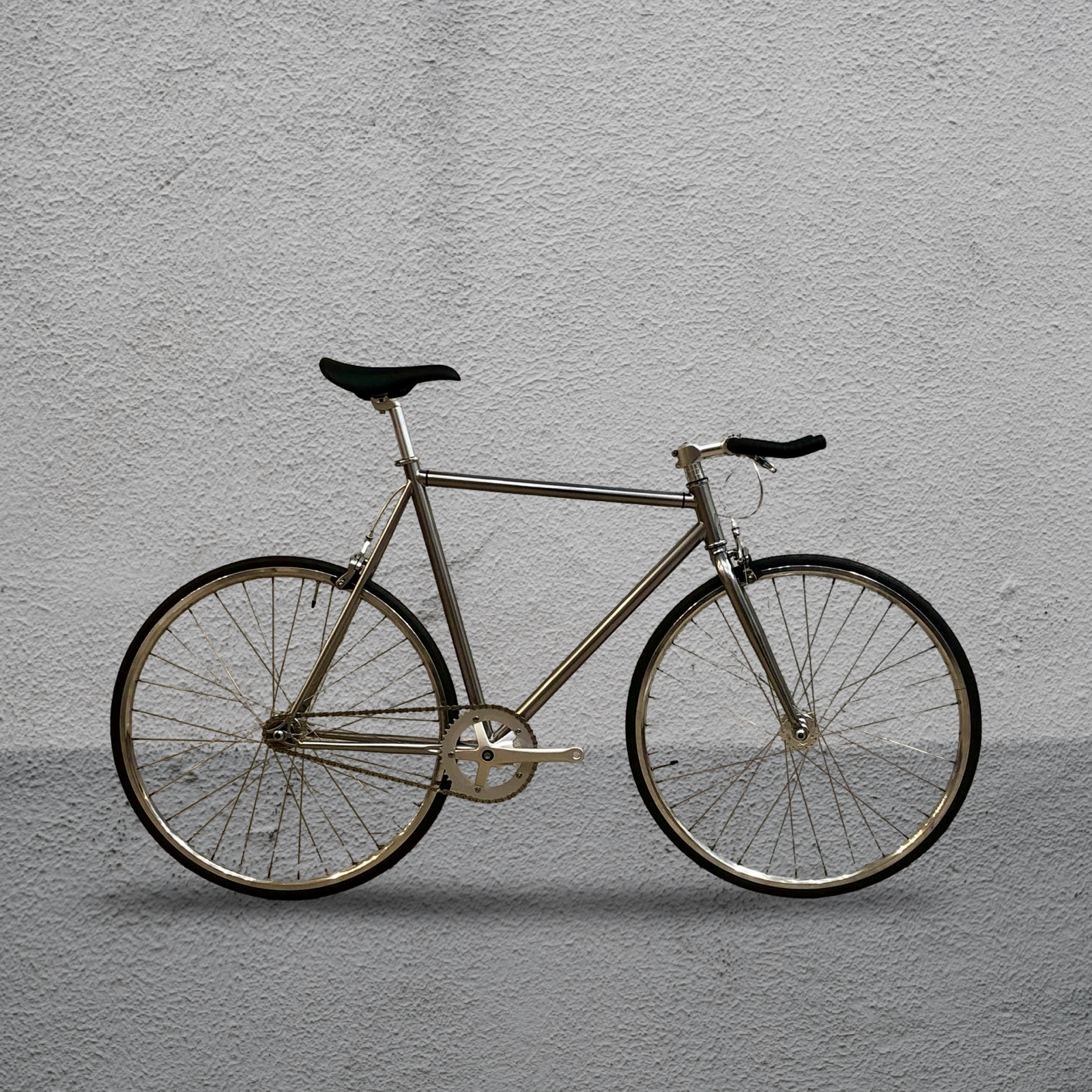 CARTELBIKES SUPERNORMAL入荷しました。