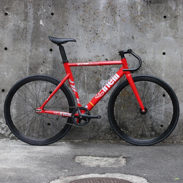 ピストバイク 完成車 Cinelli Vigorelli Shark Complete Bike チネリ ヴィゴレッリ シャーク コンプリート バイク Pistbike