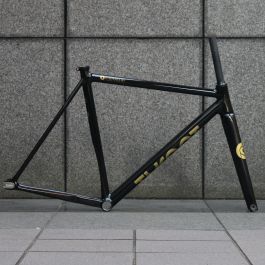 ピストバイク フレーム TYRANT BIKES KAGERO FRAMESET